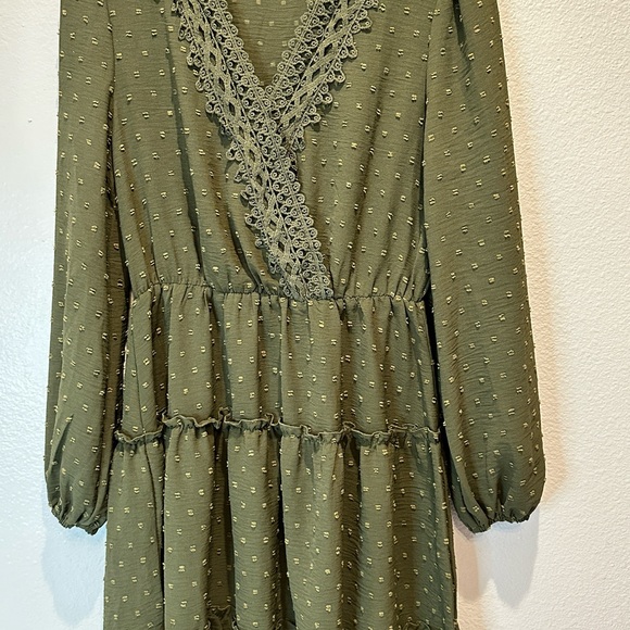 New Babydoll Dainty Dress Green Ruffled Tiered Mini Medium or Large Spring Dress - Picture 3 of 5